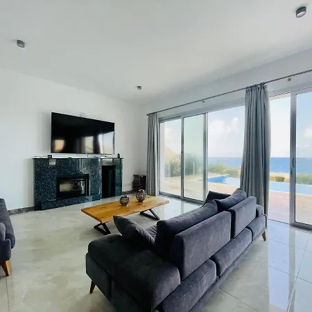 Kisso Vitolia * Paphos